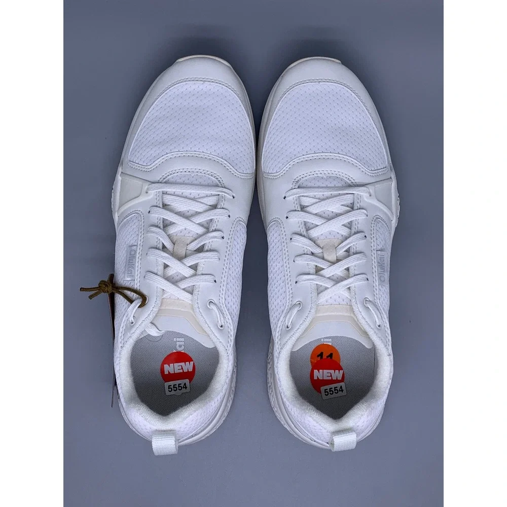 OluKai anau white